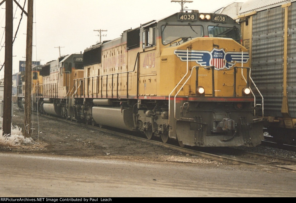 Intermodal cruises south